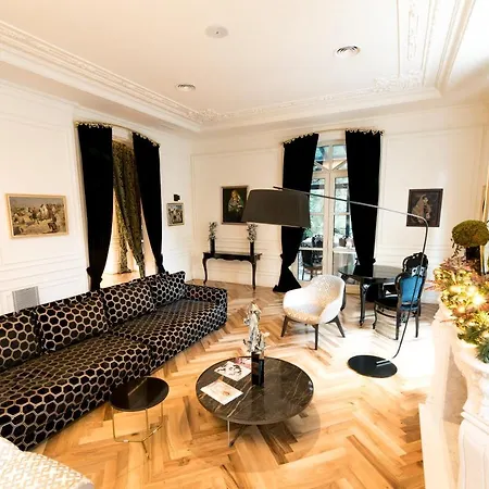Arte Boutique Tirana